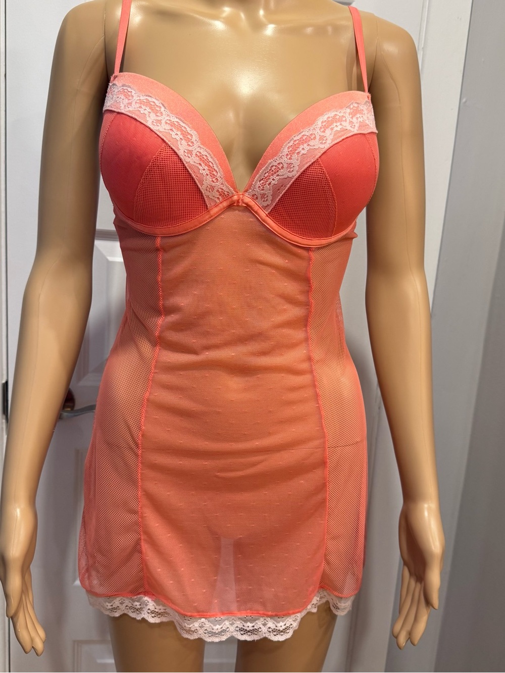 La Vie en Rose Coral Pink Lace & Mesh Babydoll Lingerie – Size M